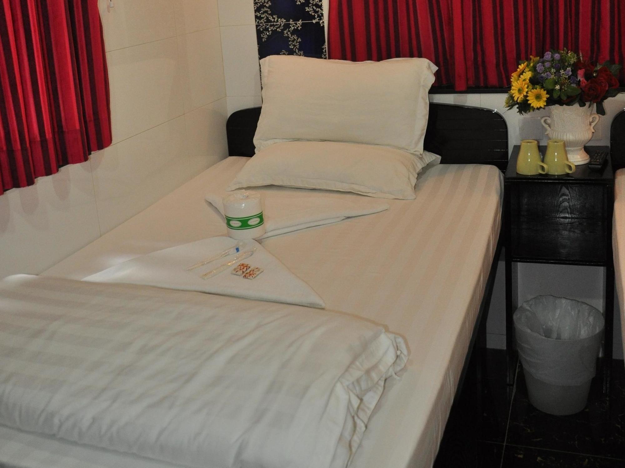 Guangzhou Guest House Tsim Sha Tsui  외부 사진